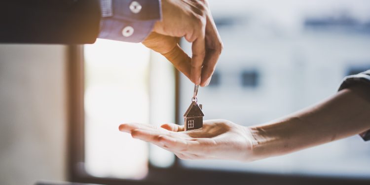 Choosing the Right Partner for Your Estate Sale Journey