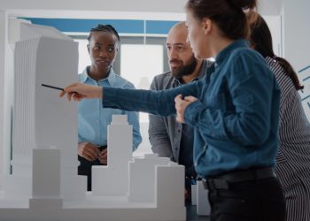 he Role of Exhibition Stand Builders: Crafting Impactful Experiences from Concept to Completion